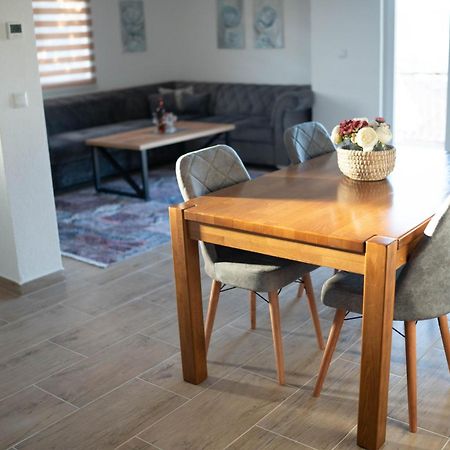 Apartmani Elegance Tuzla Eksteriør bilde